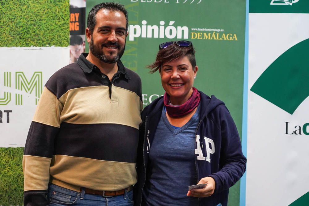 Entrega de los premios a los ganadores del V Torneo de Pádel de La Opinión de Málaga.