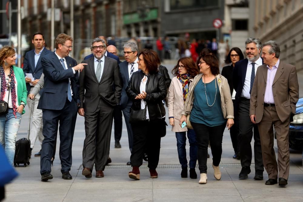 Entrada dels polítics presos al Congrés.