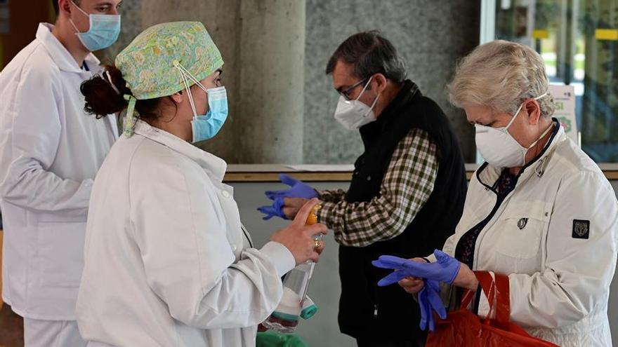 Un fallecido y dos contagios por PCR en la última jornada en Extremadura