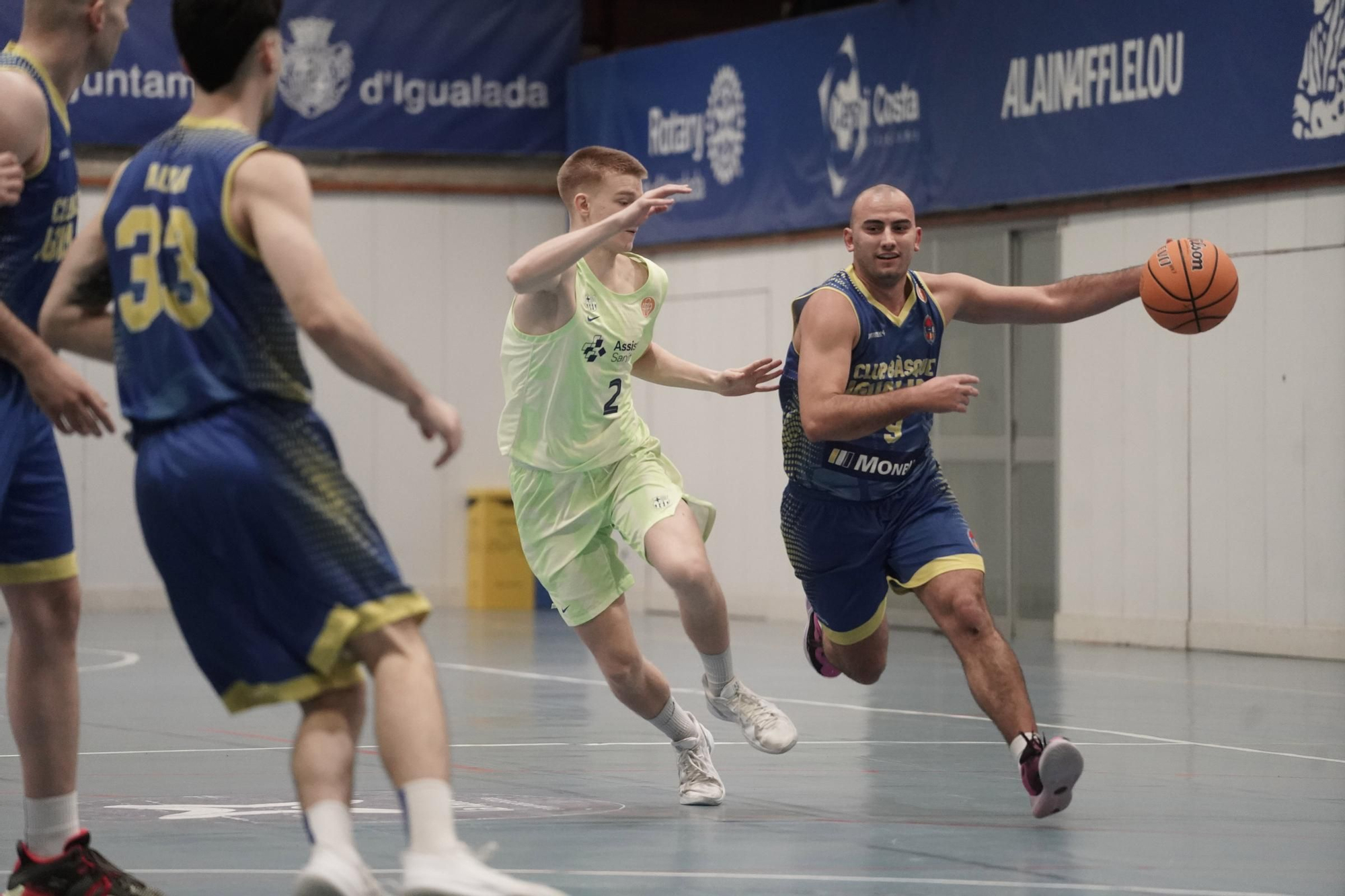 Imatges del Monbus Igualada - Barça B
