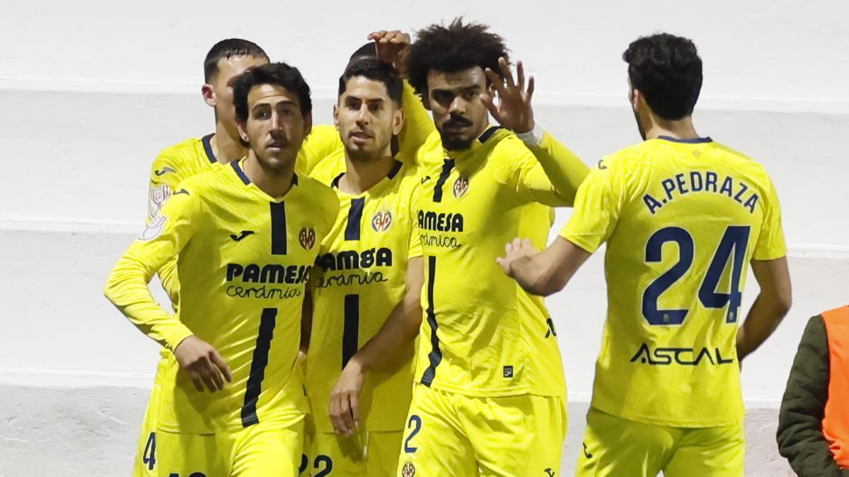 Celebración del fol del Villarreal al Atlético Antoniano, en la anterior ronda de la Copa del Rey, que se decidió por penaltis.