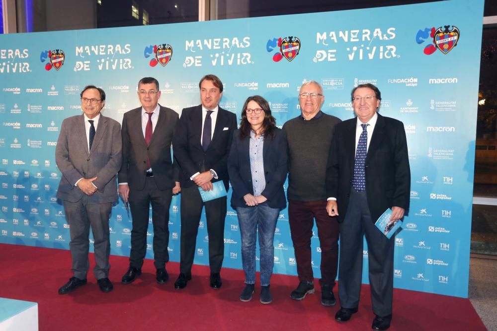 El Levante UD y su Fundación presentan la película levantinista "Maneras de vivir"