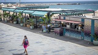 La jueza investiga un presunto trato de favor en los chiringuitos de la playa de Barcelona