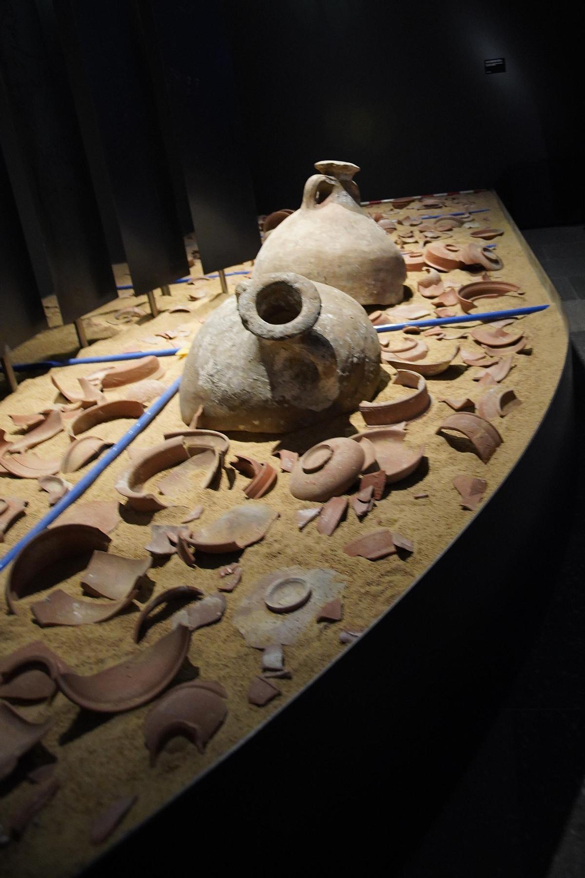 L'exposició 'Naufragis. Arqueologia submergida' s'endinsa en el món de l'arqueologia subaquàtica