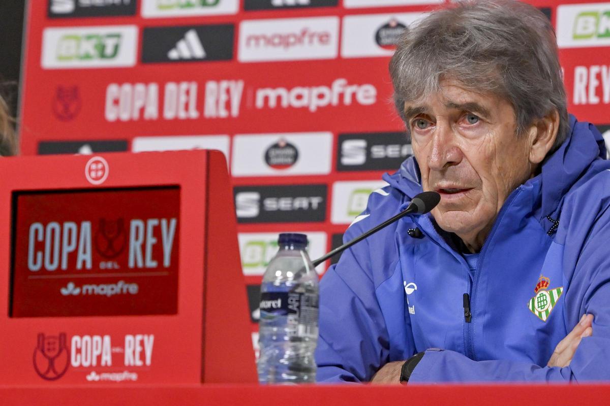 Manuel Pellegrini, entrenador del Betis, en la rueda de prensa previa a la Copa del Rey