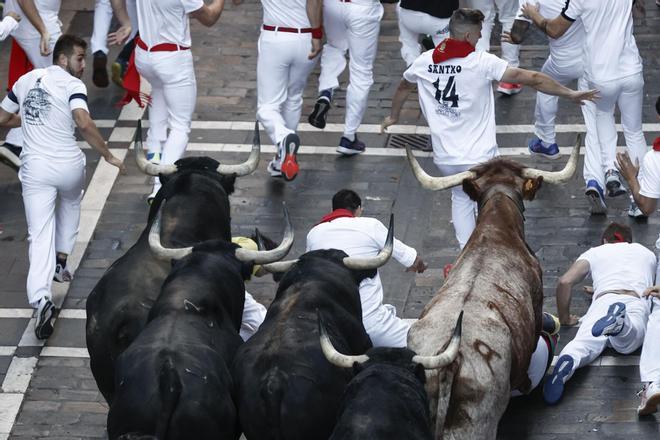 El séptimo encierro de Sanfermines 2022, en imágenes