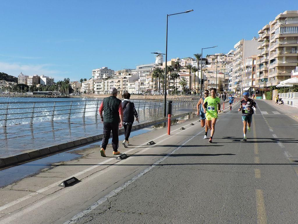 Estos todas las imágenes de la Media Maratón de Águilas