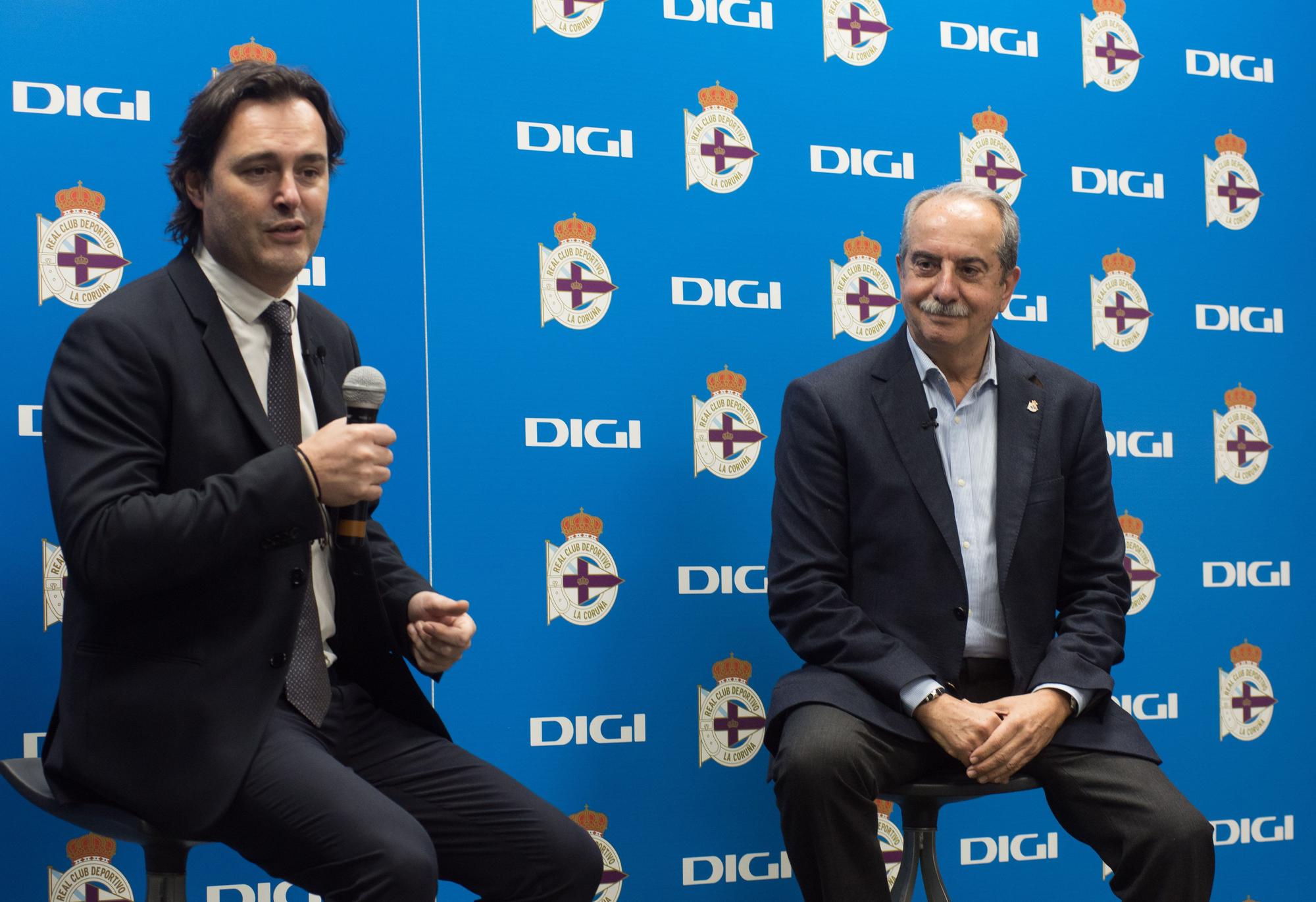 Antonio Couceiro en el acto de presentación de DIGI, patrocinador del Dépor hasta 2024