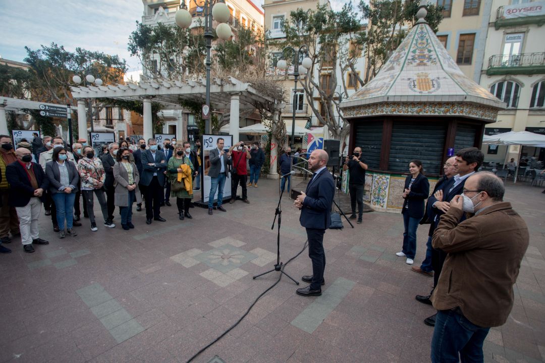 Inauguración de la exposición 150 años de Levante-EMV en Alzira