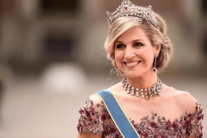 La reina Máxima de Holanda con corona de diamantes