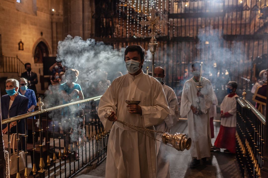 Misa en la catedral en memoria de las victimas del coronavirus