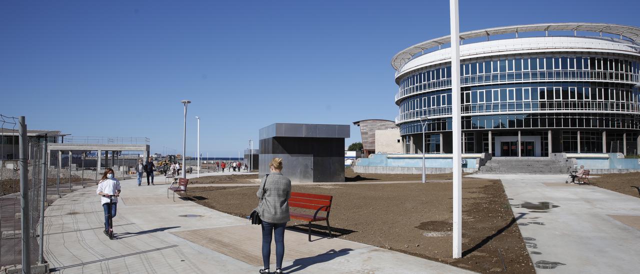 El nuevo acceso a la playa del Arbeyal.