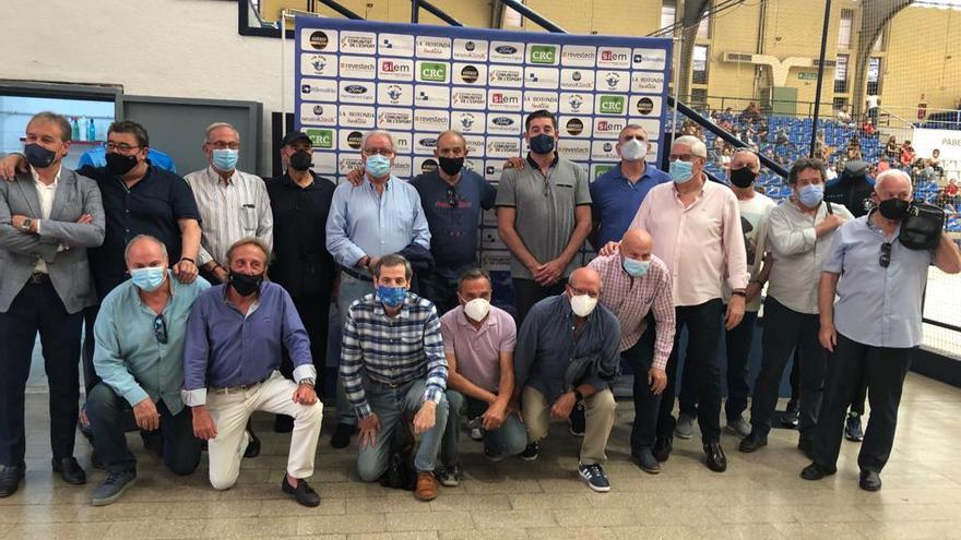 El Horneo homenajea a Poli y a las viejas glorias del Calpisa y Tecnisán