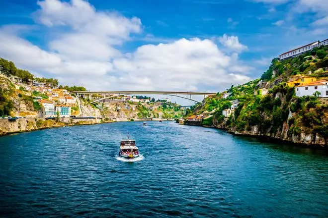 Este crucero por España se cuela entre los mejores de Europa junto al Rin y el Danubio