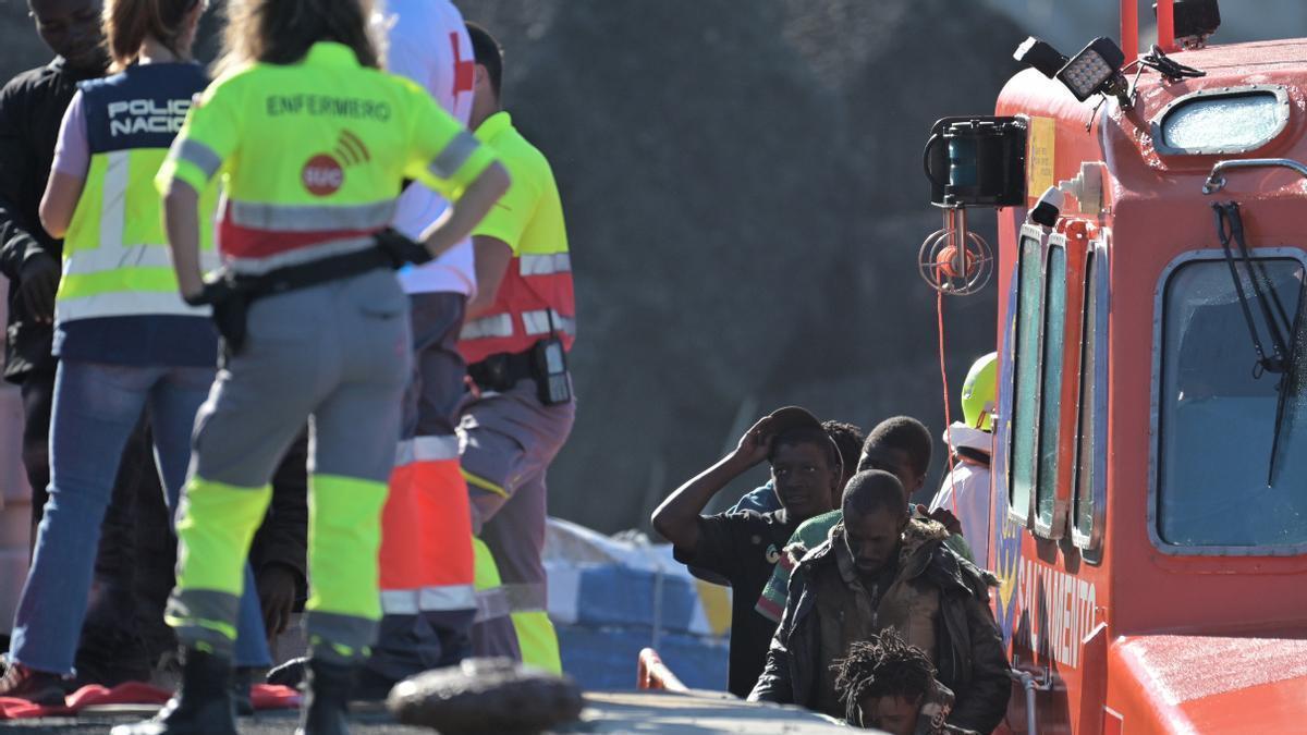 CRISIS MIGRATORIA | Más de 2.000 menores migrantes han salido ya de Canarias