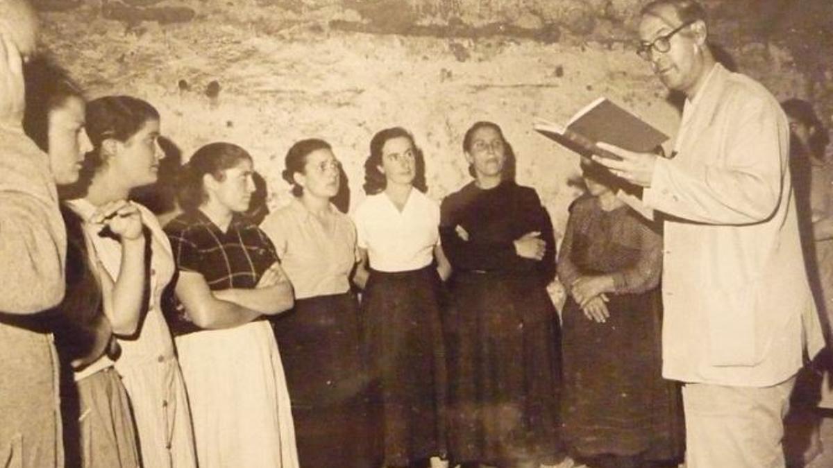 Fotografías del archivo de Carmen García-Matos, hija del músico, investigador y folklorista.