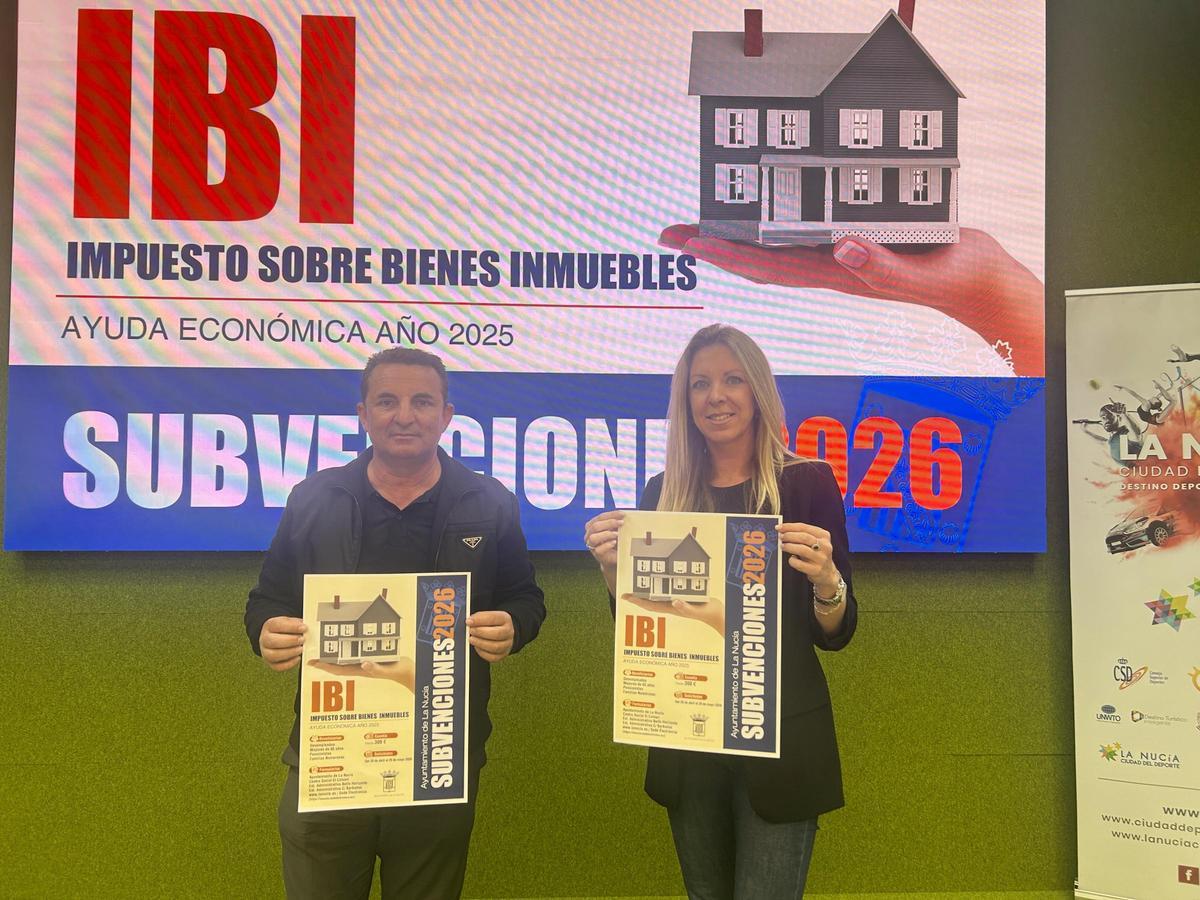 Bernabé Cano, alcalde de La Nucía, y Jessica Gommans, concejala de Hacienda