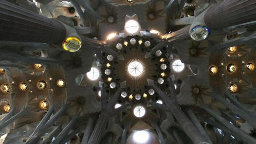 Imagen de la bóveda de la Sagrada Familia.