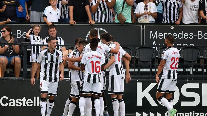 Así te hemos contado en directo el empate en el descuento del Castellón ante el Ceuta (3-3)