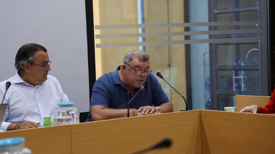 El vicealcalde de Godella pide disculpas y la edila responde: &quot;No queremos más Rubiales&quot;