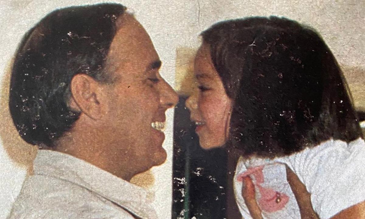 Carlos Falcó, marqués de Griñón, juega con Tamara.