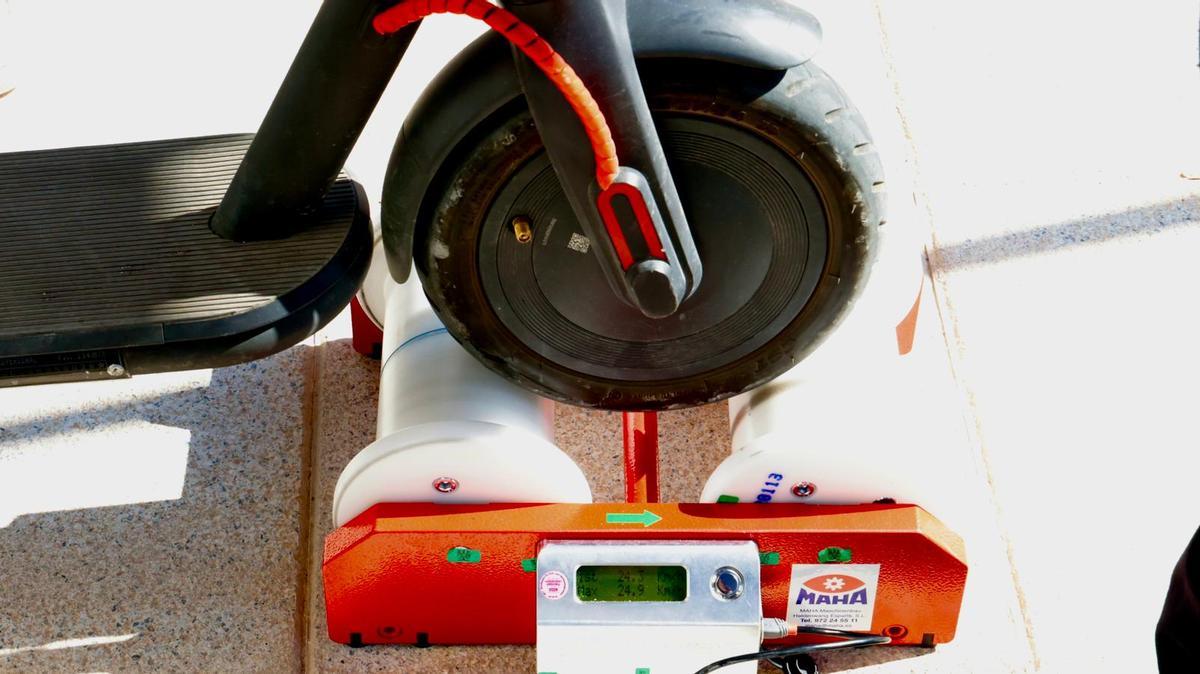 La nueva ordenanza municipal de Elche pretende ordenar el uso de los vehículos de movilidad personal en un contexto de crecimiento acelerado