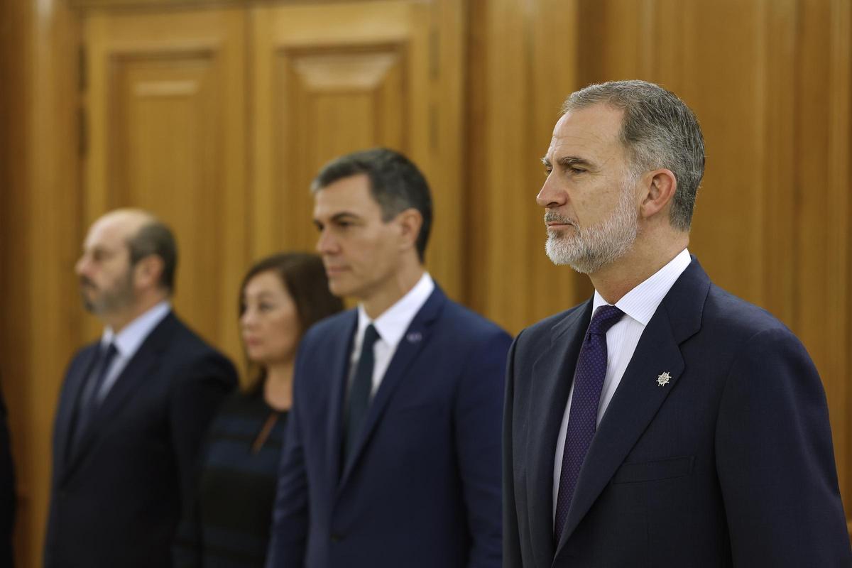 El rey Felipe VI y Pedro Sánchez