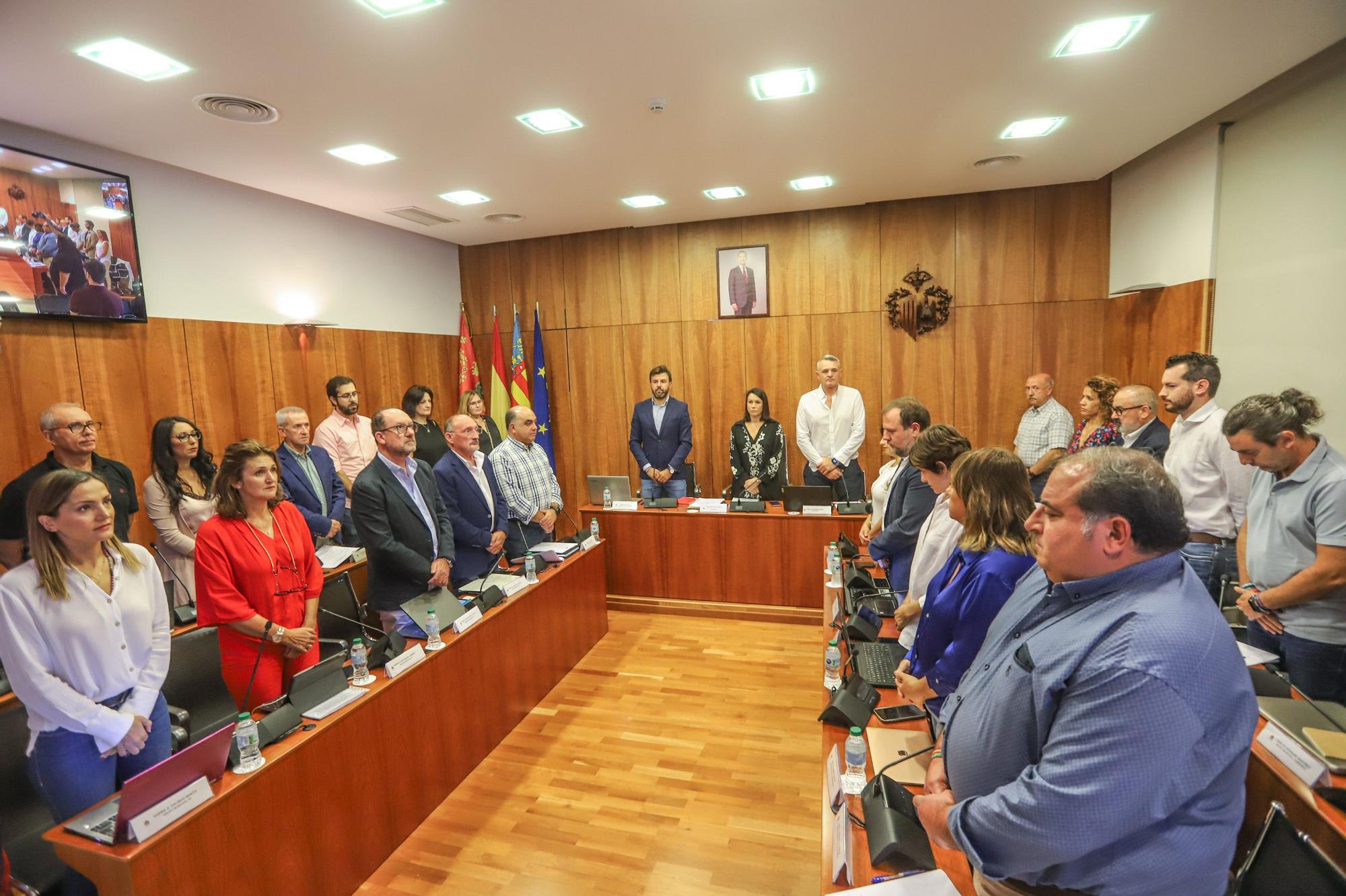 El pleno del Ayuntamiento de Orihuela regresa al salón plenario del Palacio Marqués de Arneva