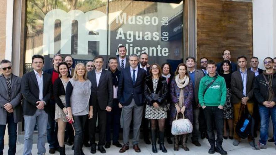 Hidraqua y Aguas, con los periodistas de Alicante