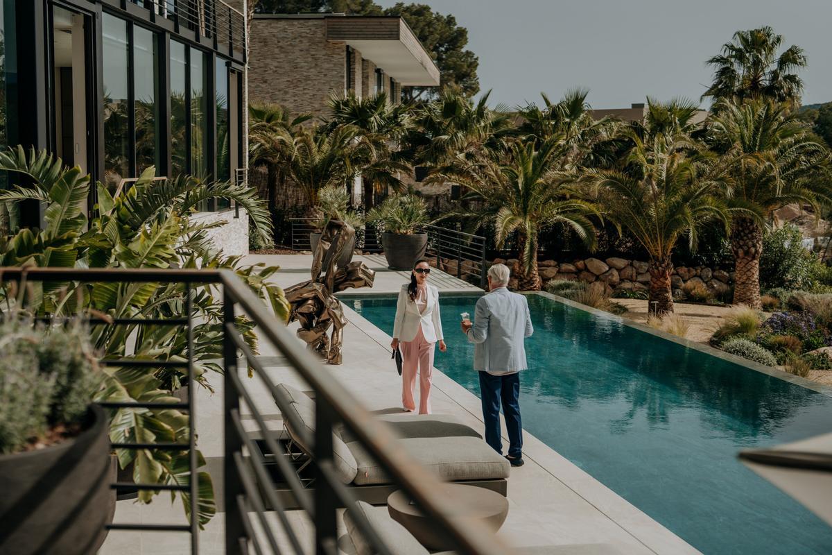 Britt und Ralph Hagedorn machen ihre Villa auf Mallorca zur exklusivsten Galerie der Insel