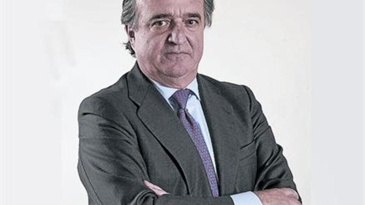 AXIARE 3 Luis López Herrera-Oria es su consejero delegado. Ha invertido en activos 560 millones de euros. Acaba de realizar una ampliación de capital que eleva sus recursos hasta 820 millones.