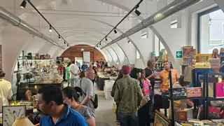 La III Feria de Antigüedades, Coleccionismo y Juguetes, todo un éxito en Colunga