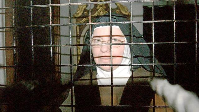 El Papa Francisco vuelve a llamar a las Carmelitas Descalzas