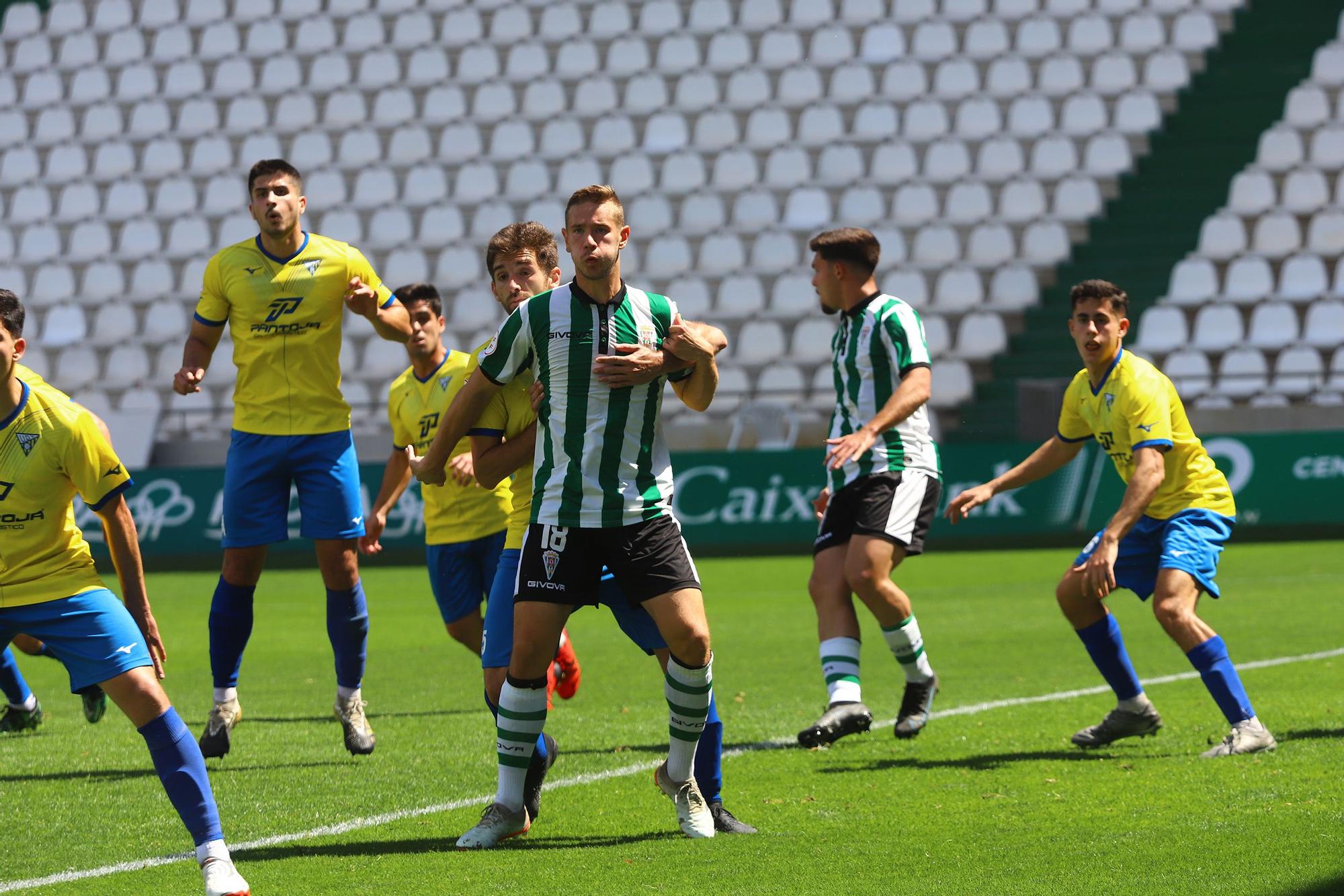 Las imágenes del Córdoba B-Tomares