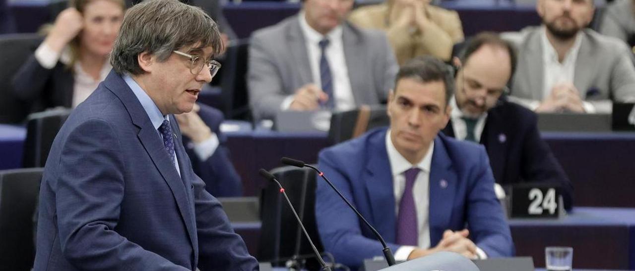 Puigdemont y Sánchez, en el Parlamento Europeo.