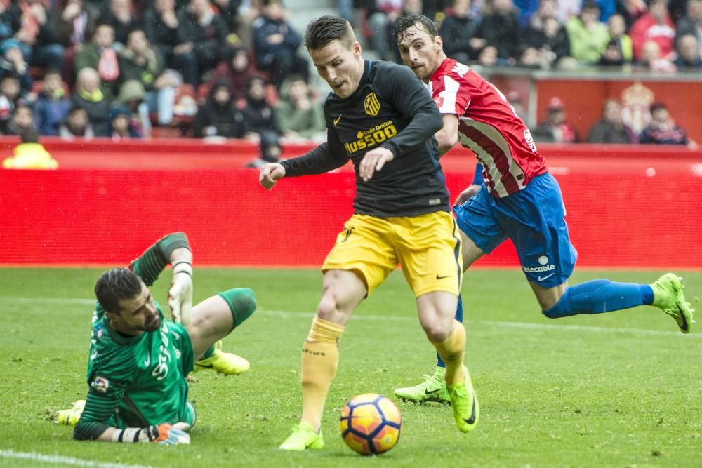 El partido entre el Sporting y el Atlético de Madrid, en imágenes