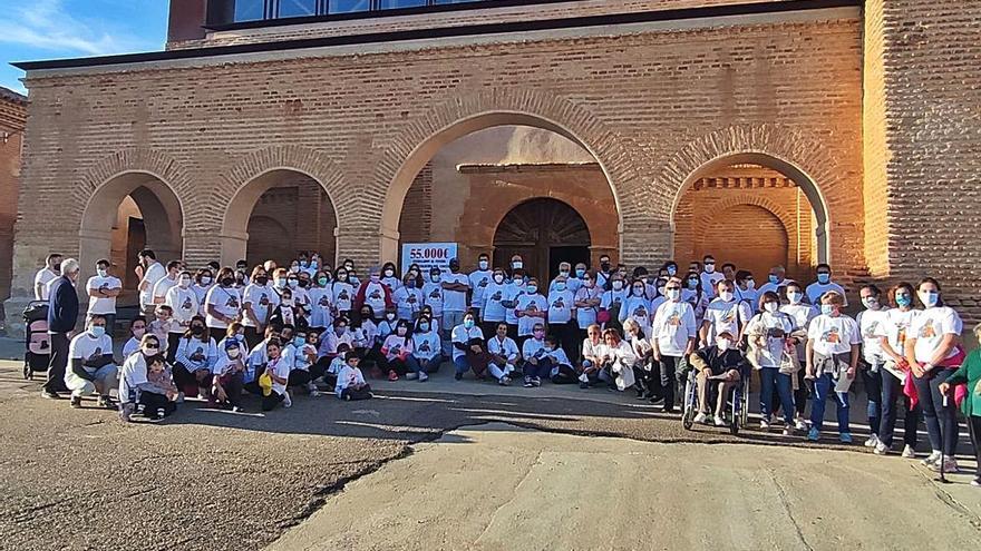 Una marcha en Belver de los Montes recauda dinero para la investigación del cáncer