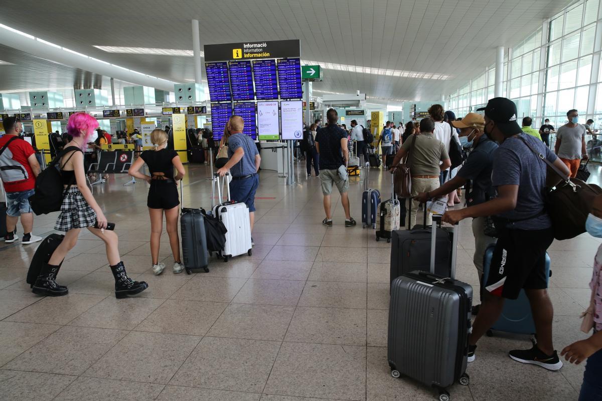 Espanya prorroga la quarantena obligatòria als visitants del Brasil, l’Argentina i quatre països més