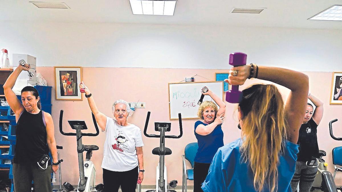 El gimnasio del Hospital Clínico donde se recupera el corazón tras un infarto