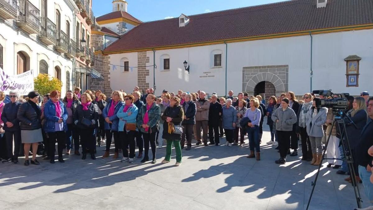 Acto por el 25N en Villanueva de Córdoba.