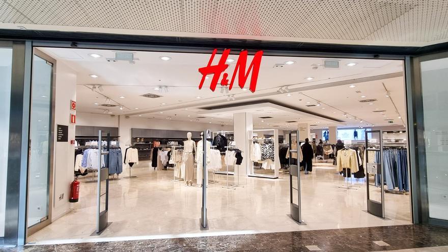 H&amp;M da un paso atrás en Zaragoza y cerrará su tienda más longeva