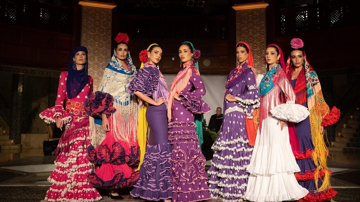 Fotogalería | Una pasarela de famosos arropa la nueva colección flamenca de Rocío Peralta