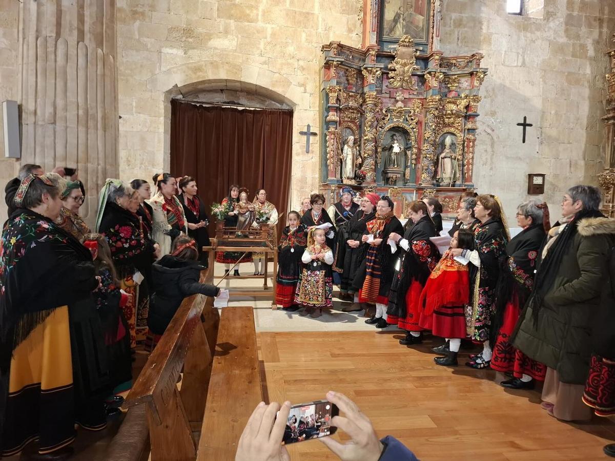 Casaseca de las Chanas celebra las Águedas