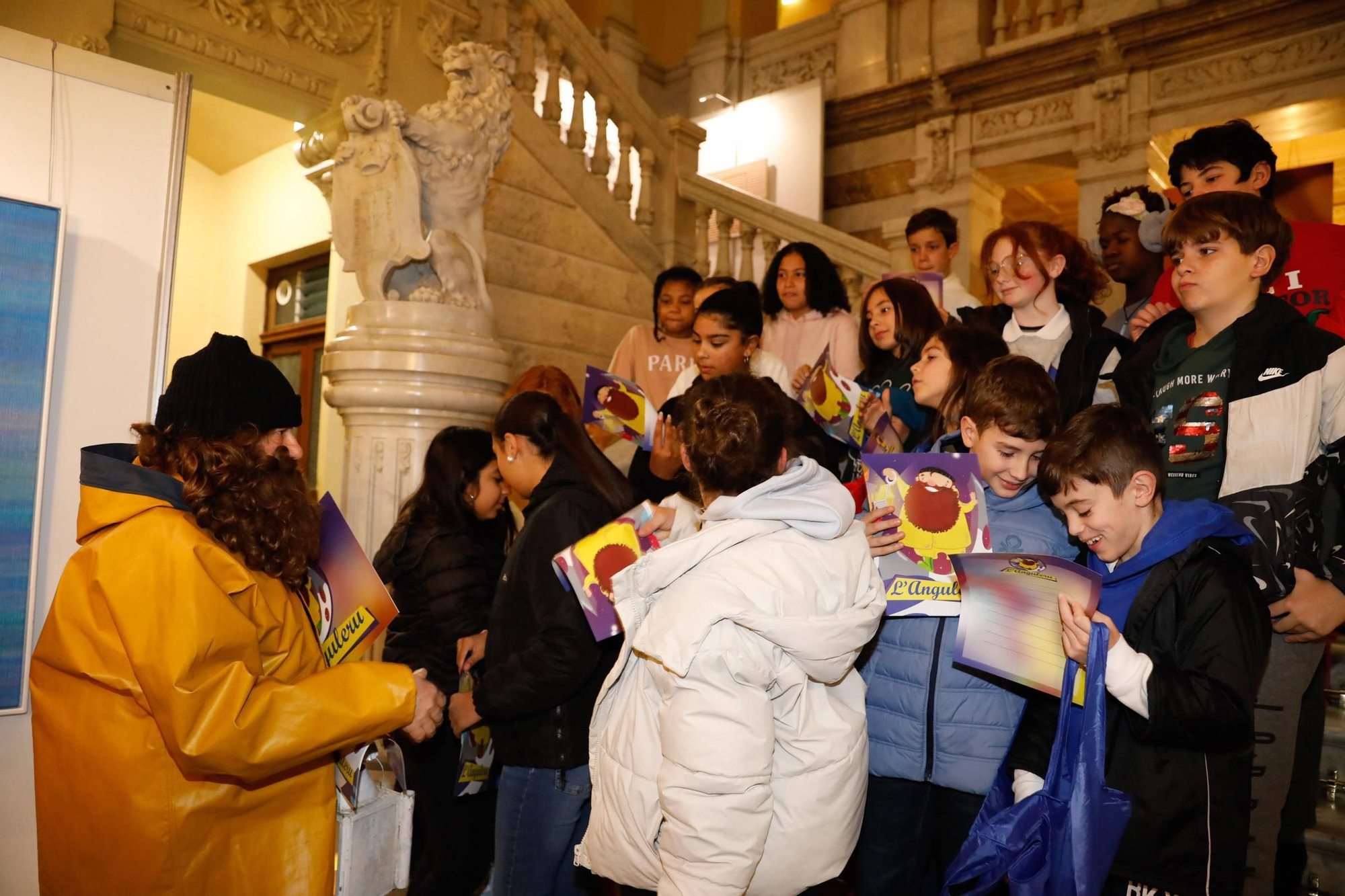 La visita del Anguleru a la Junta General y la petición del presidente: unos Presupuestos
