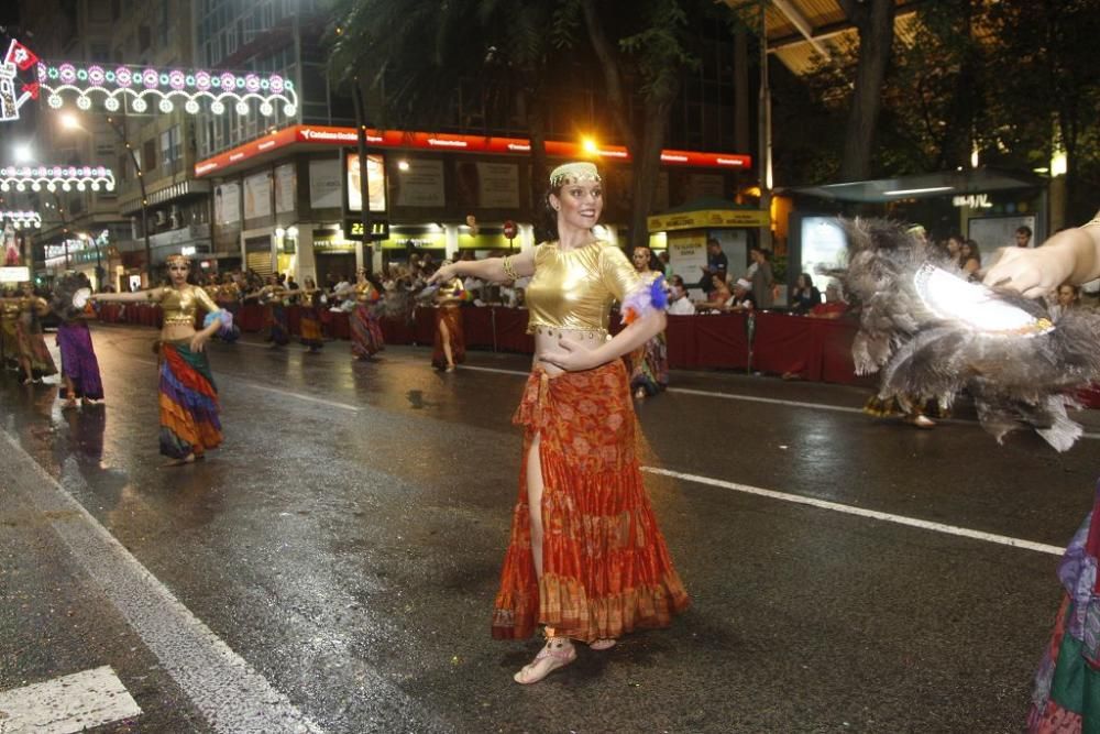 Desfile de Moros y Cristianos en Murcia