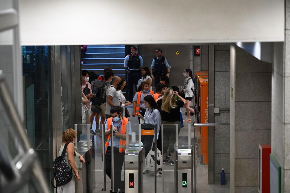 Els usuaris de Rodalies fan càlculs per esquivar les obres de la Sagrera