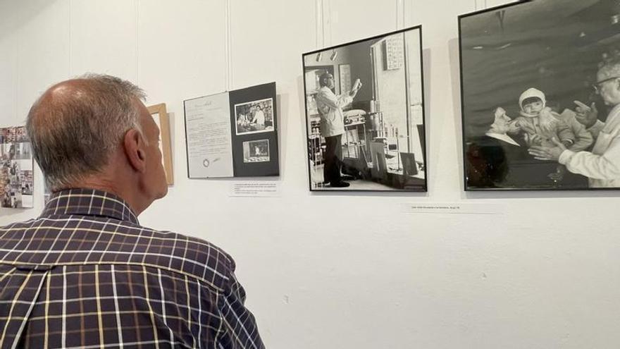 La Farmàcia Adell de Blanes celebra 100 anys d’història amb una exposició commemorativa