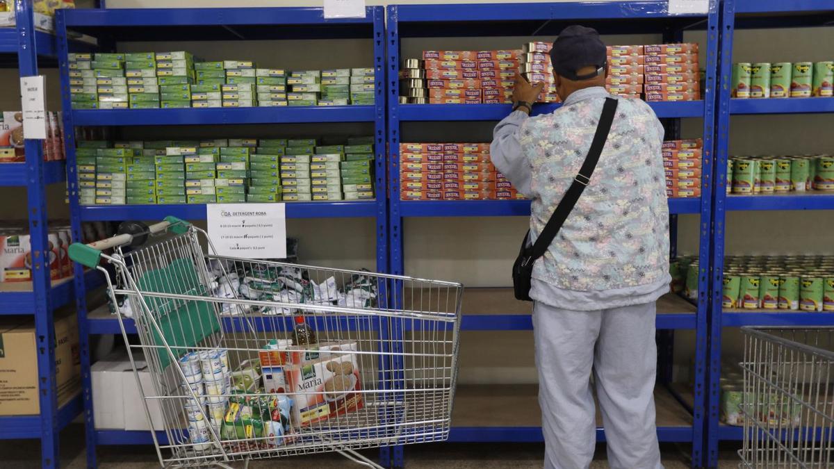 El Centre de Distribució d’Aliments de l’entitat, en una imatge d’arxiu. | ANIOL RESCLOSA