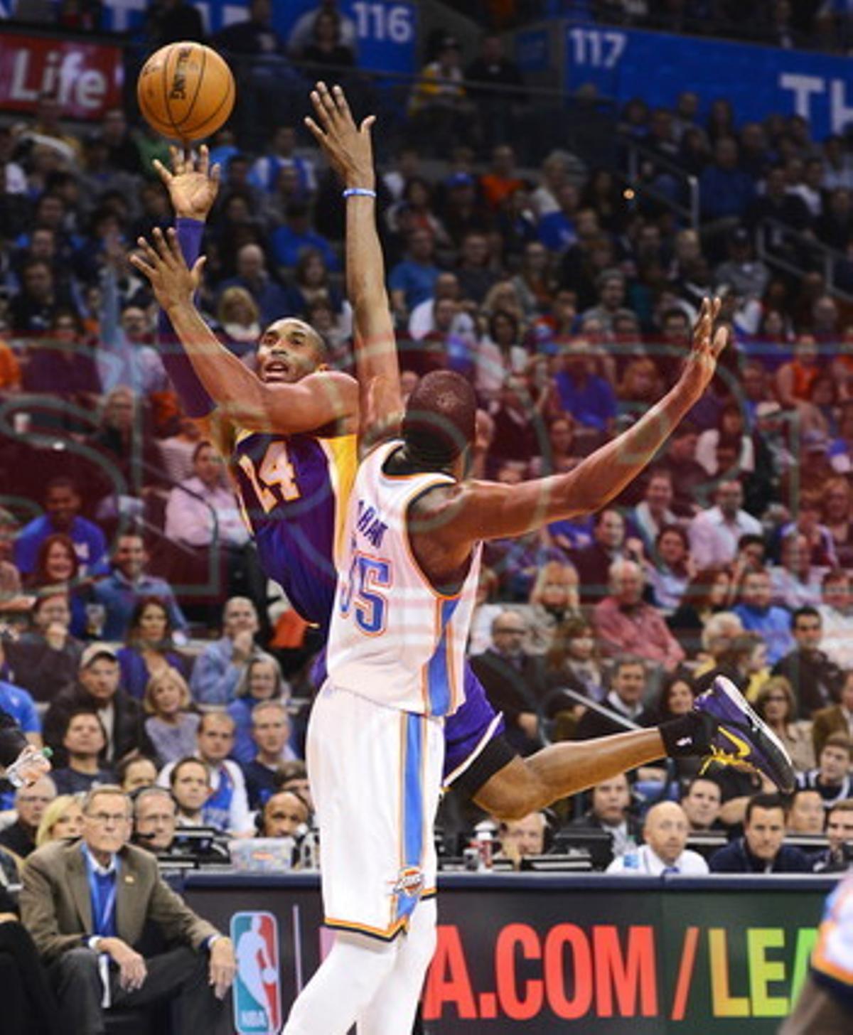 Los Angeles Lakers at Oklahoma City Thunder Basketball