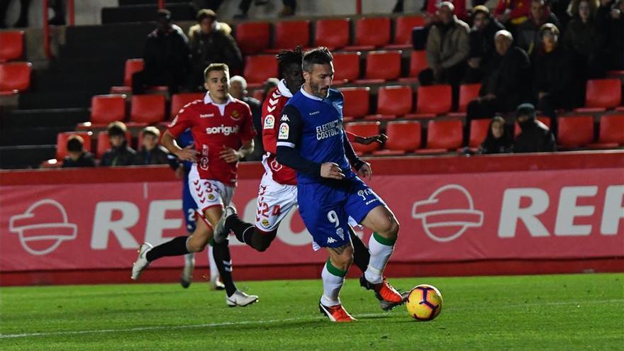 Ante el Nàstic, a las 20.00 horas